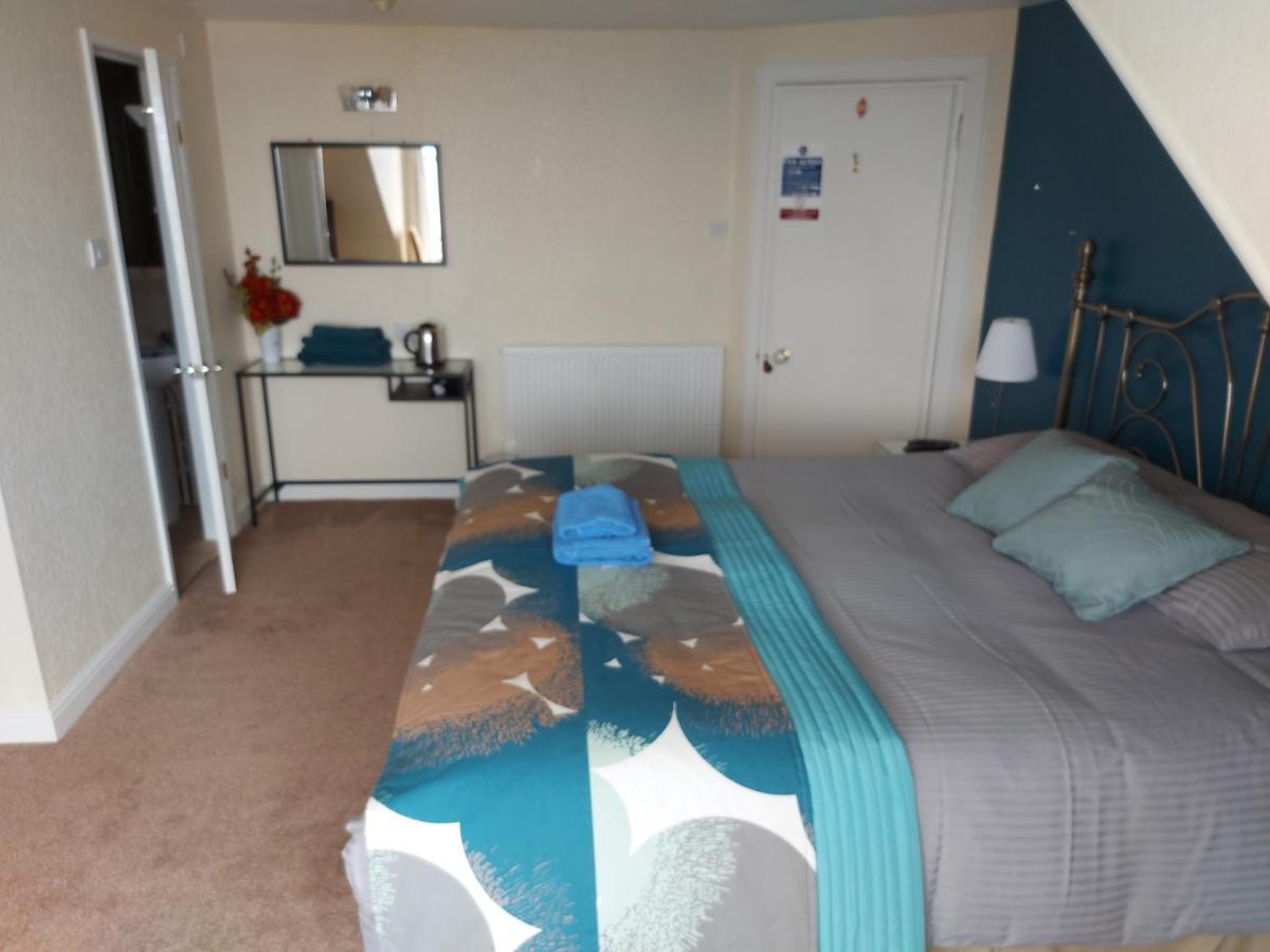 Girvan Guest House Eksteriør billede